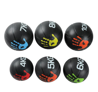 Medicine ball with grip